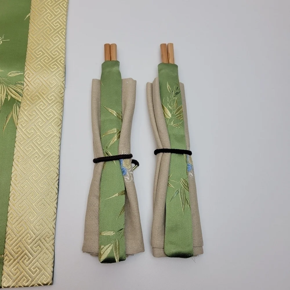 bamboo leaves silk placemat set
